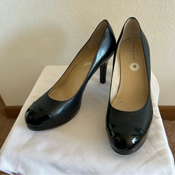 Black Tahari Laura Round Toe Stilletto Size 8 - Picture 10 of 11